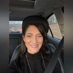 Meet your Posher, Brandy